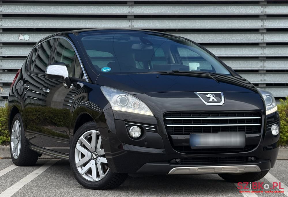 2012' Peugeot 3008 2.0 Hdi Hybrid4 photo #5