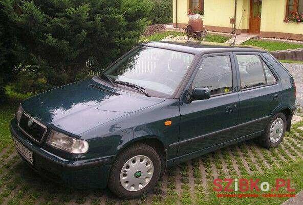 2001' Opel Astra photo #1