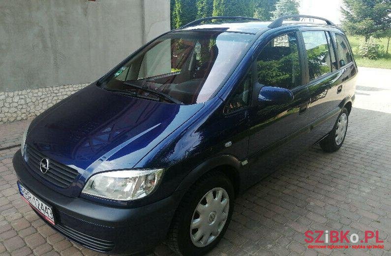 2001' Opel Zafira photo #1