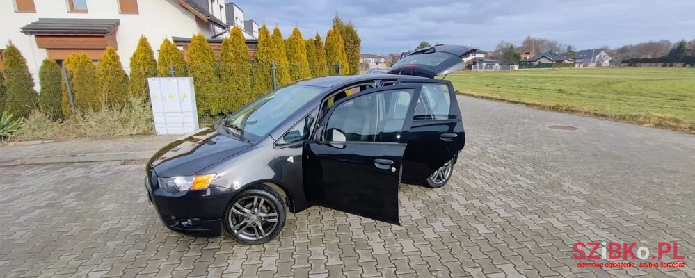 2009' Mitsubishi Colt 1.3 Cleartec Invite photo #5