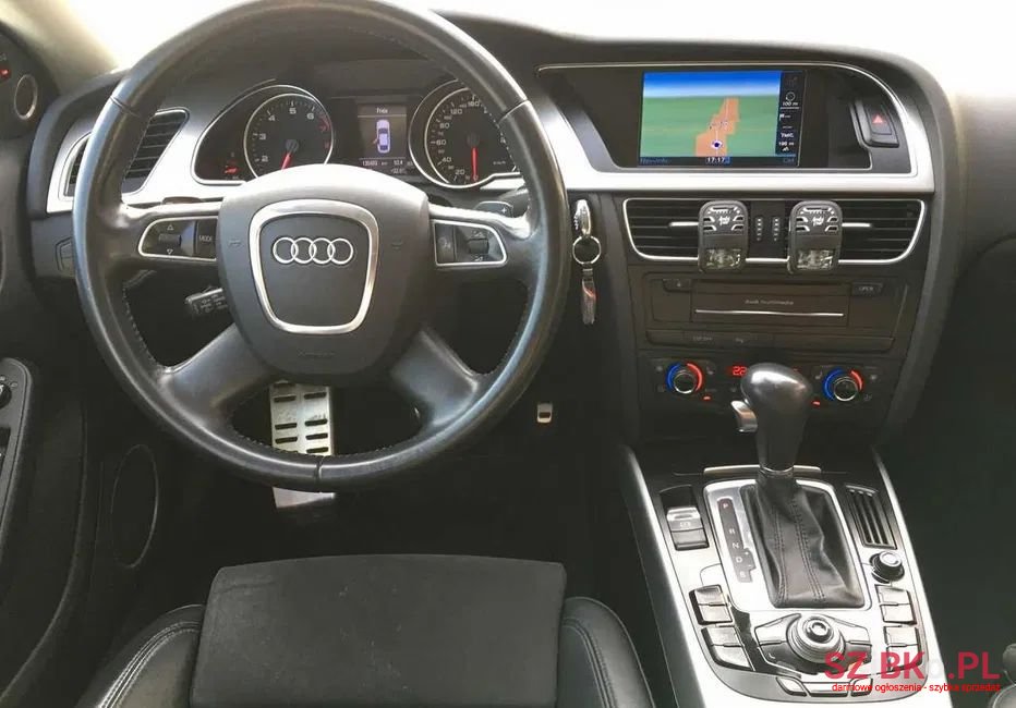 2009' Audi A5 S-Tronic photo #5