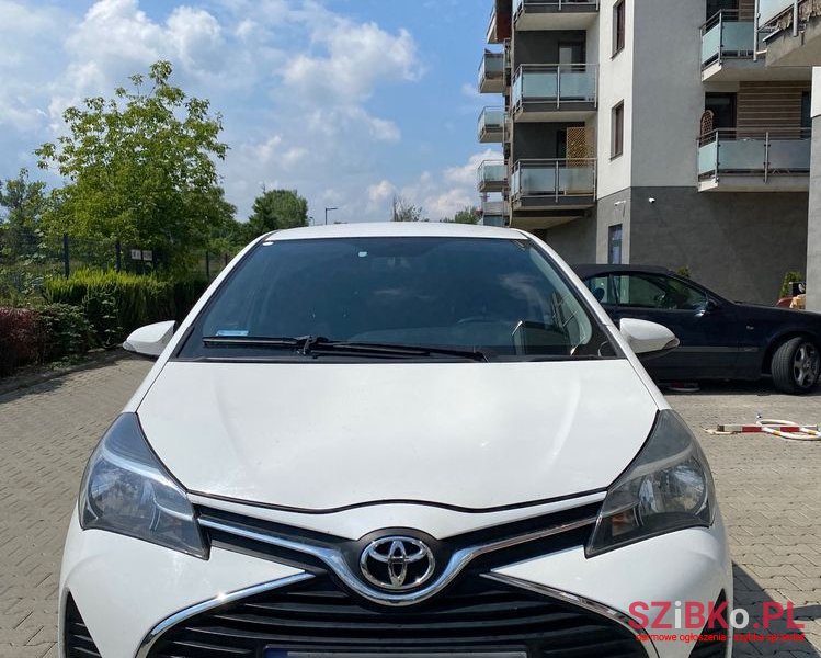 2016' Toyota Yaris 1.0 Life Eu6 photo #4