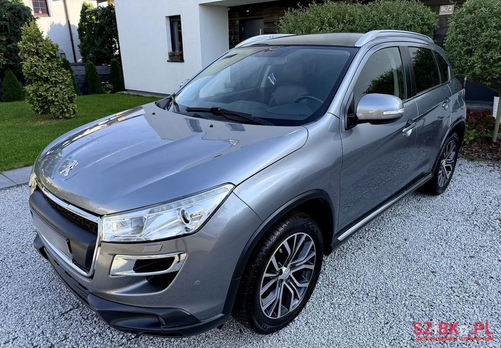 2012' Peugeot 4008 photo #1