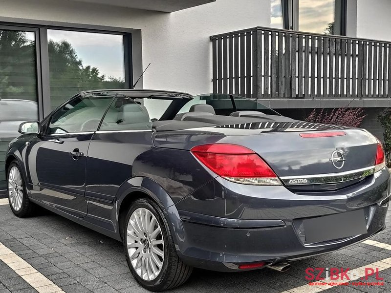 2007' Opel Astra photo #5