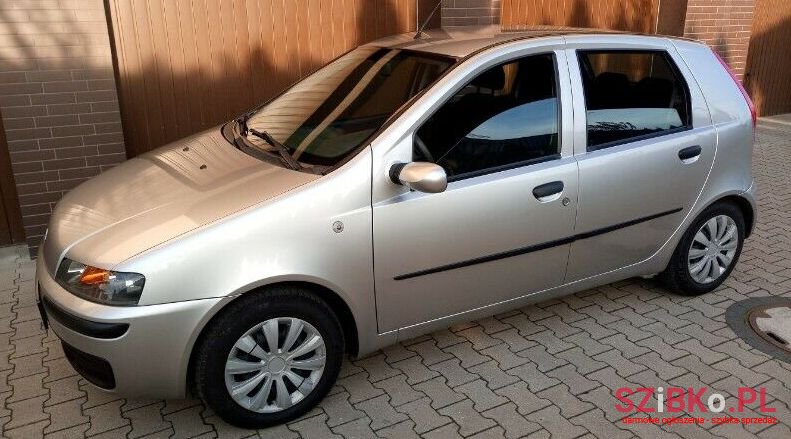 2000' Fiat Punto photo #1