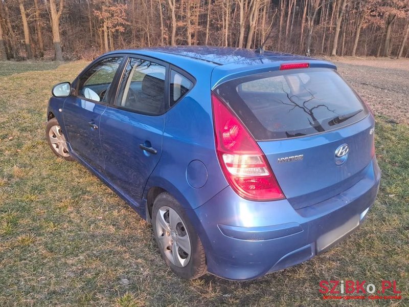 2010' Hyundai i30 photo #4