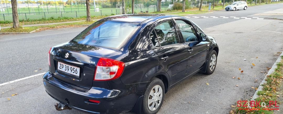 2008' Suzuki SX4 photo #3