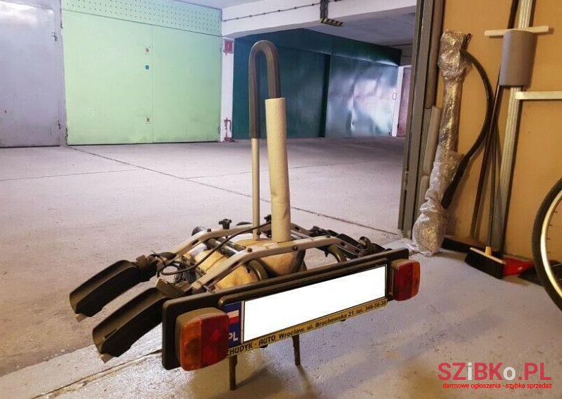 2002' Ford Focus photo #1