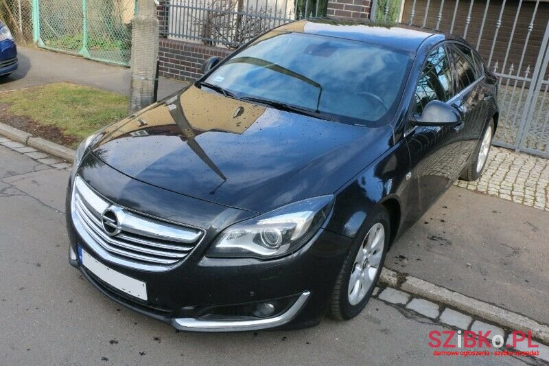 2015' Opel Insignia photo #1