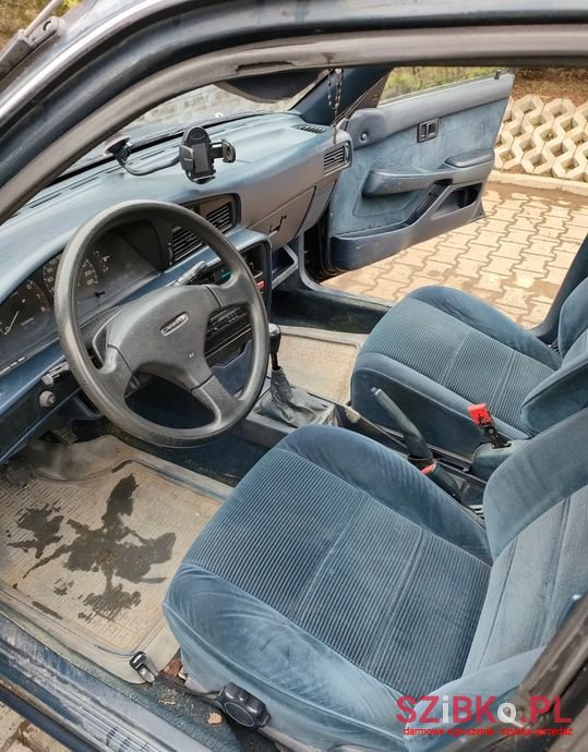 1989' Toyota Carina photo #5