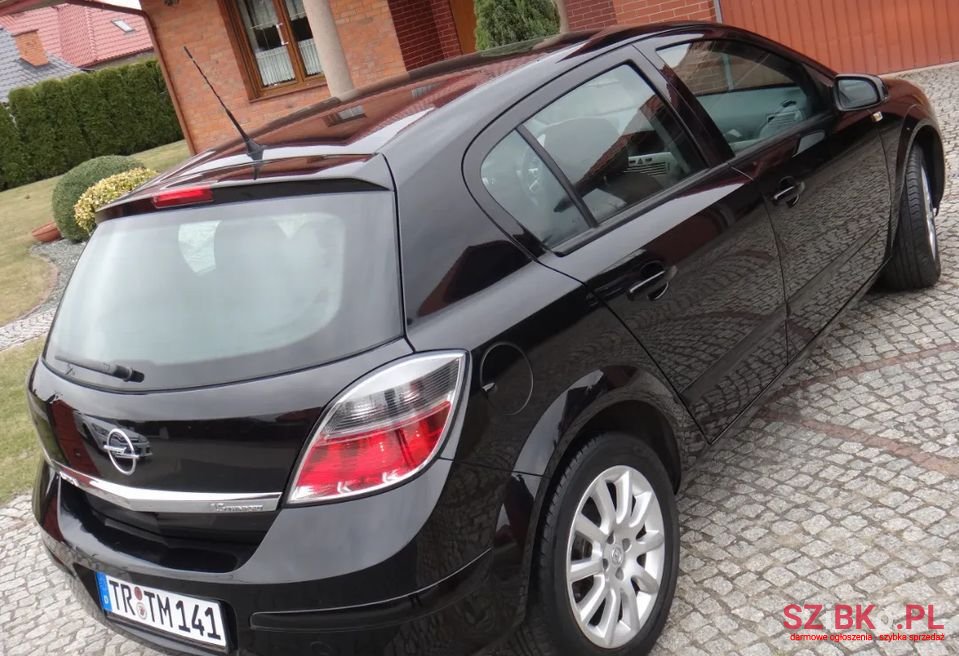 2007' Opel Astra photo #6