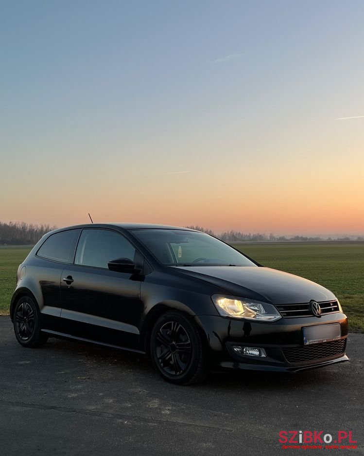 2010' Volkswagen Polo 1.6 Tdi Highline photo #3