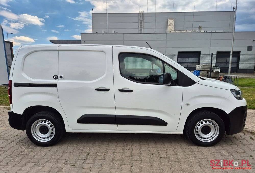 2021' Citroen Berlingo photo #3