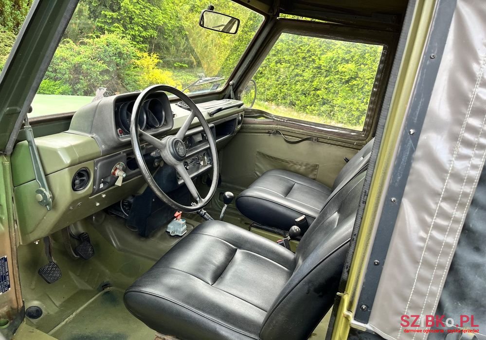 1989' Peugeot P4 photo #6