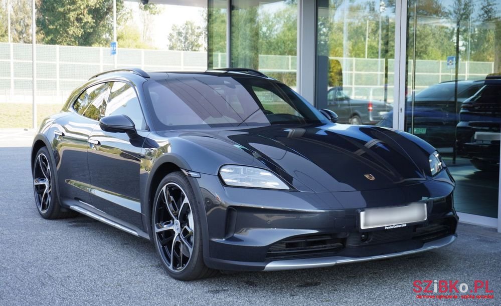 2024' Porsche Taycan photo #3