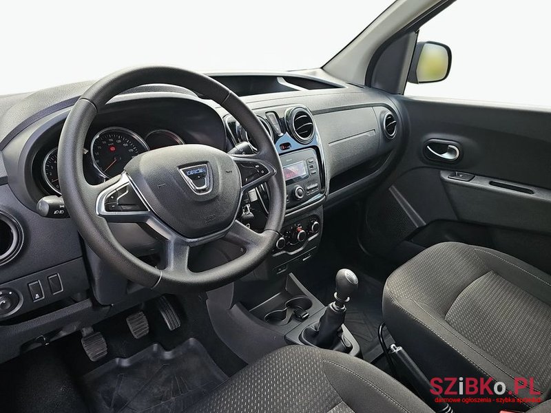 2020' Dacia Dokker 1.5 Blue Dci Laureate photo #3