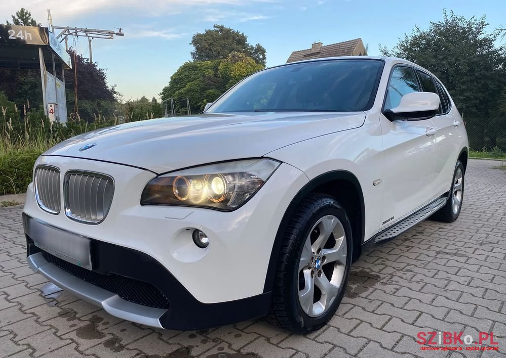 2012' BMW X1 Xdrive20I photo #6
