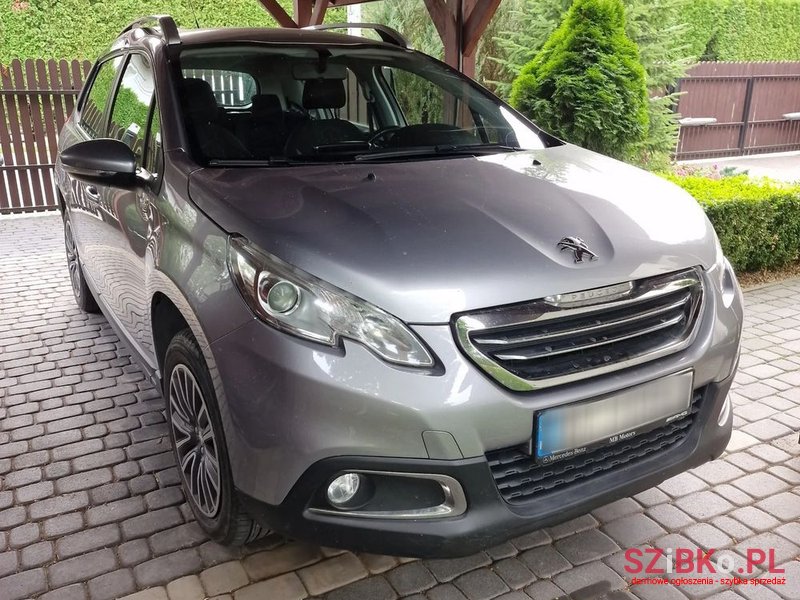 2015' Peugeot 2008 photo #2