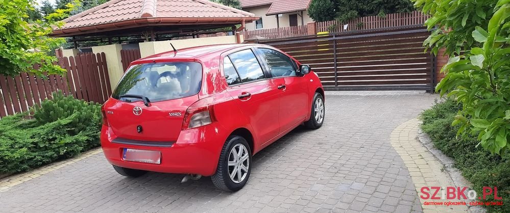 2007' Toyota Yaris 1.0 Vvt-I Comfort photo #6