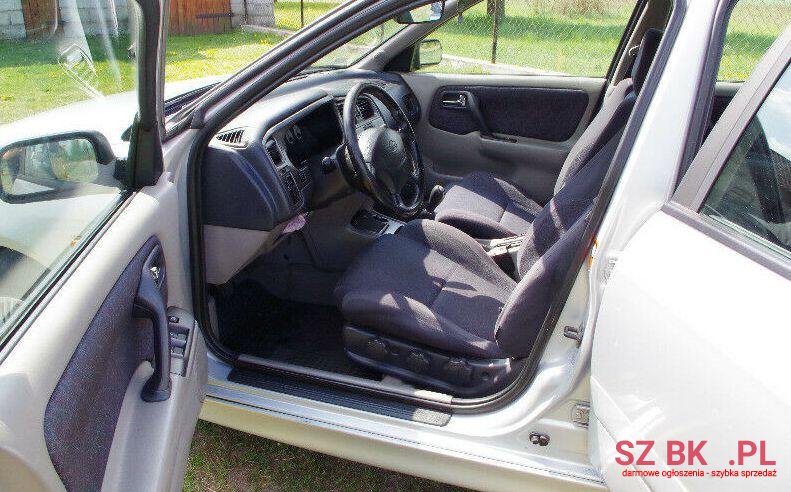 2000' Nissan Primera photo #1