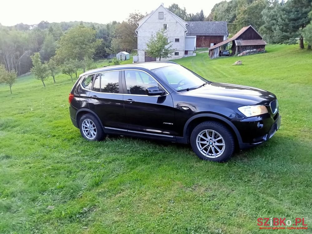 2011' BMW X3 Xdrive20D photo #2