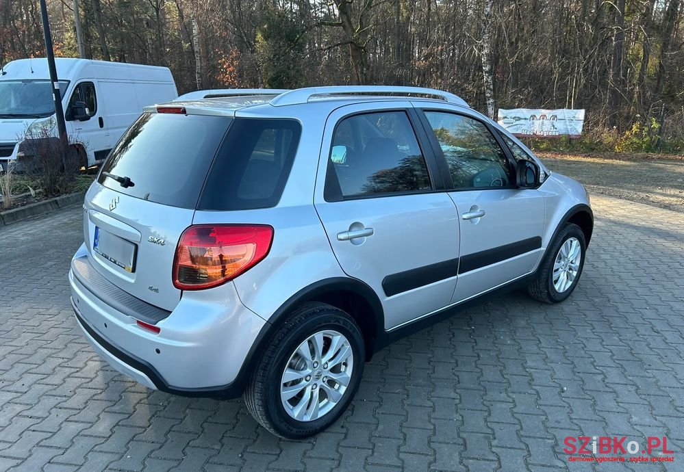 2013' Suzuki SX4 1.6 Premium 4Wd photo #3