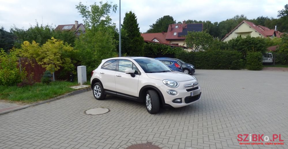 2016' Fiat 500X photo #2