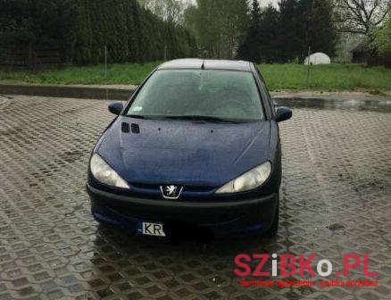 2001' Peugeot 206 photo #2