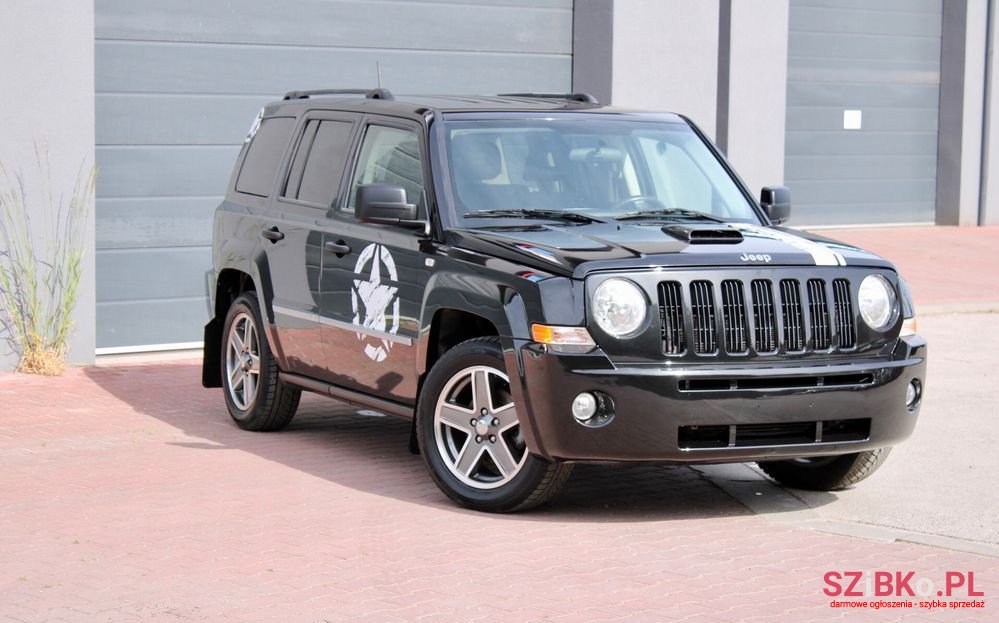 2008' Jeep Patriot 2.0 Crd Dpf Limited photo #3