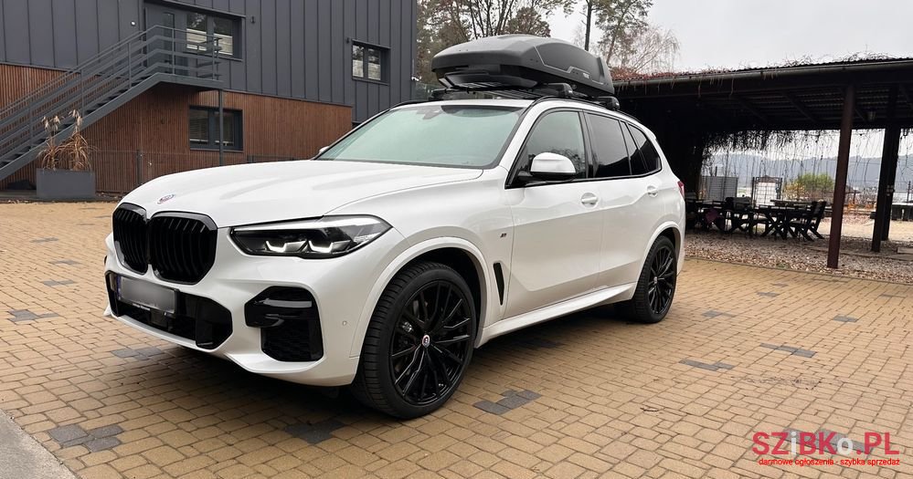 2022' BMW X5 Xdrive25D Sport photo #5