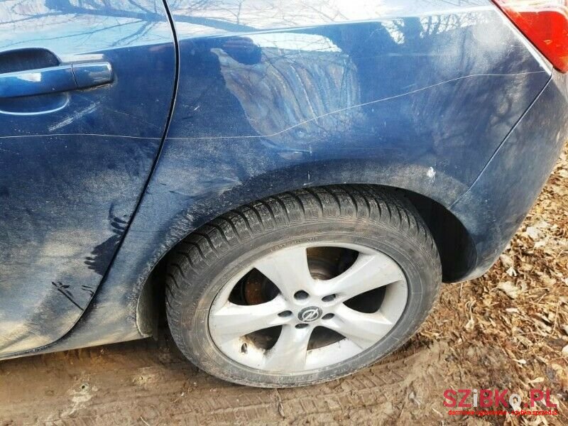 2010' Opel Astra photo #6