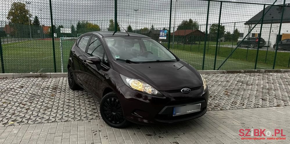 2011' Ford Fiesta 1.25 Titanium photo #1