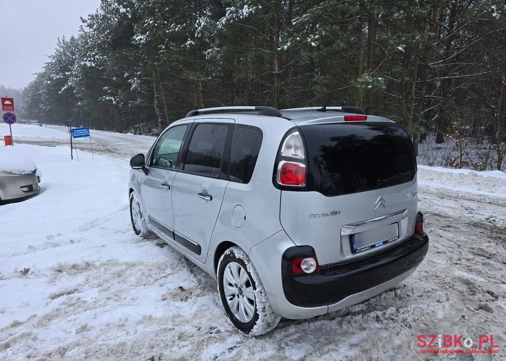 2012' Citroen C3 Picasso photo #3