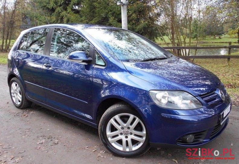 2006' Volkswagen Golf photo #1