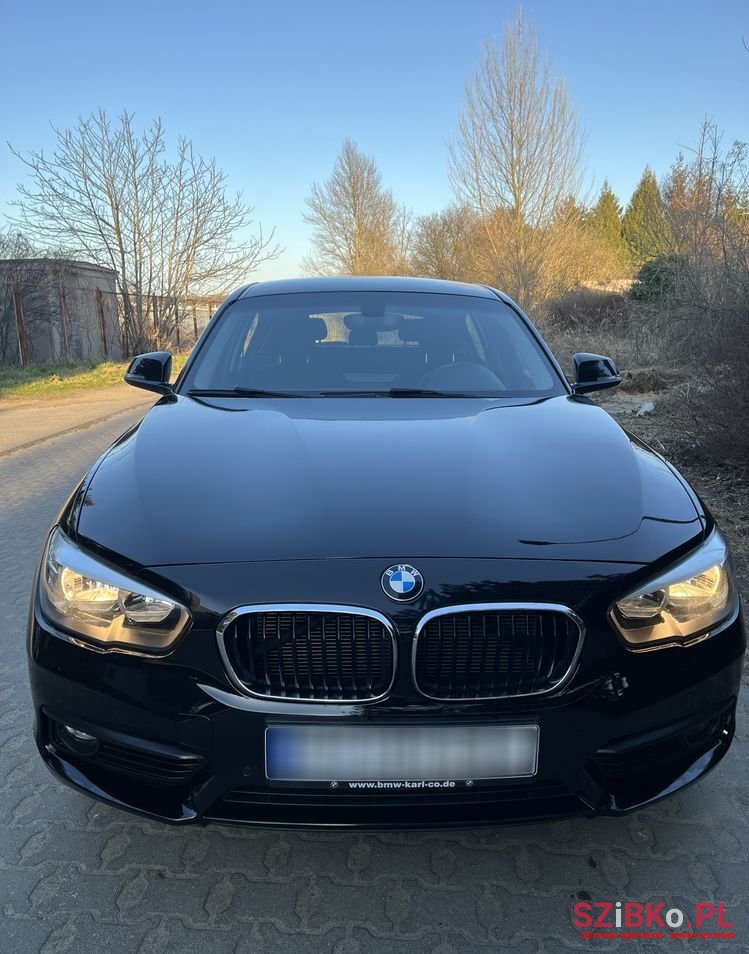 2016' BMW 1 Series photo #4