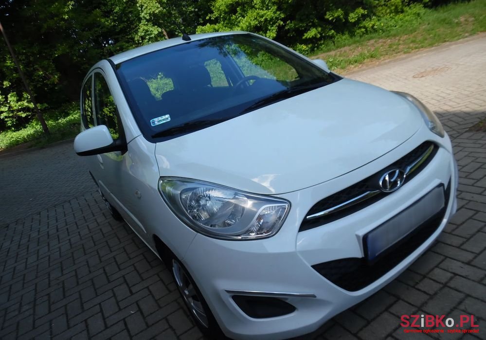 2011' Hyundai i10 photo #5