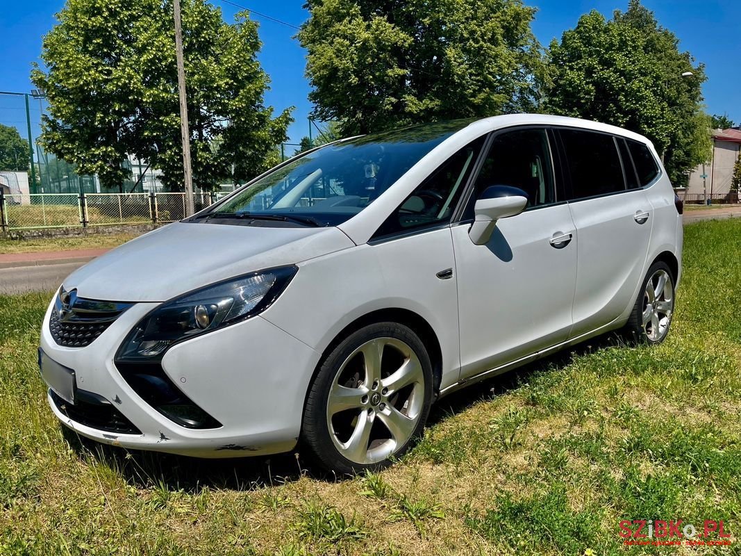 2017' Opel Karl photo #3