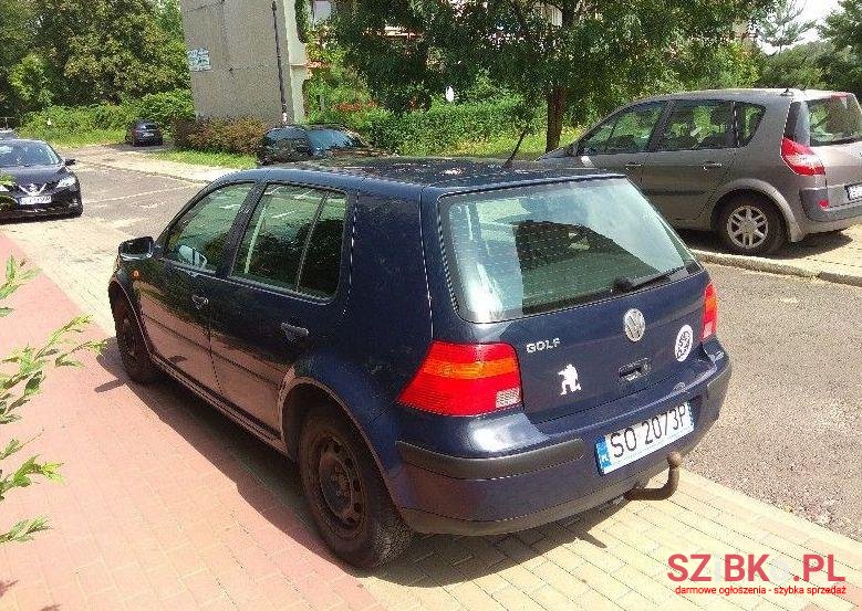 1999' Volkswagen Golf photo #1