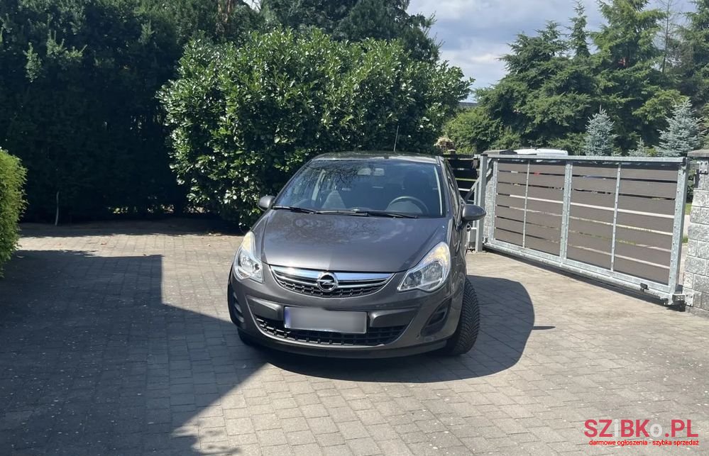 2011' Opel Corsa 1.2 16V Enjoy photo #3