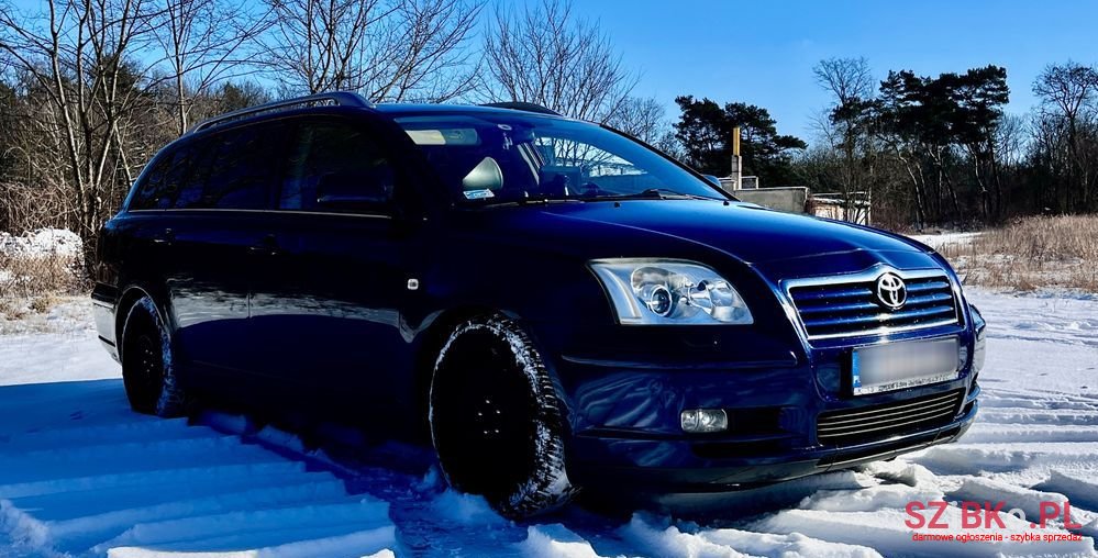 2003' Toyota Avensis 2.0 Vvt-I Prestige photo #2