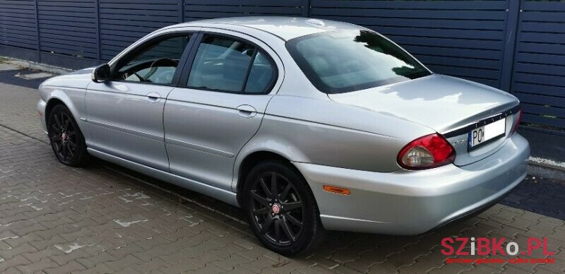 2008' Jaguar X-Type photo #2