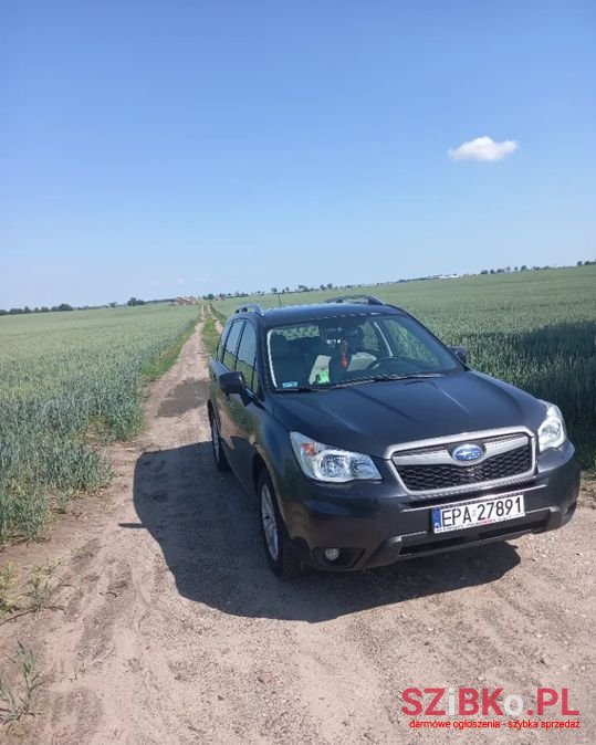 2014' Subaru Forester photo #2
