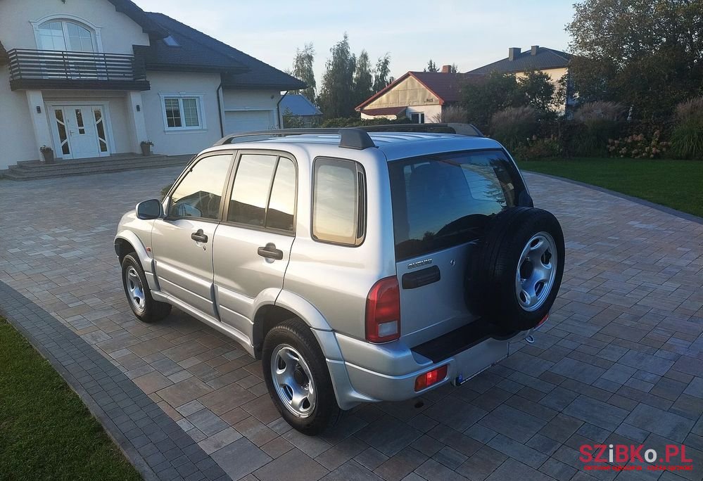 2004' Suzuki Grand Vitara photo #4