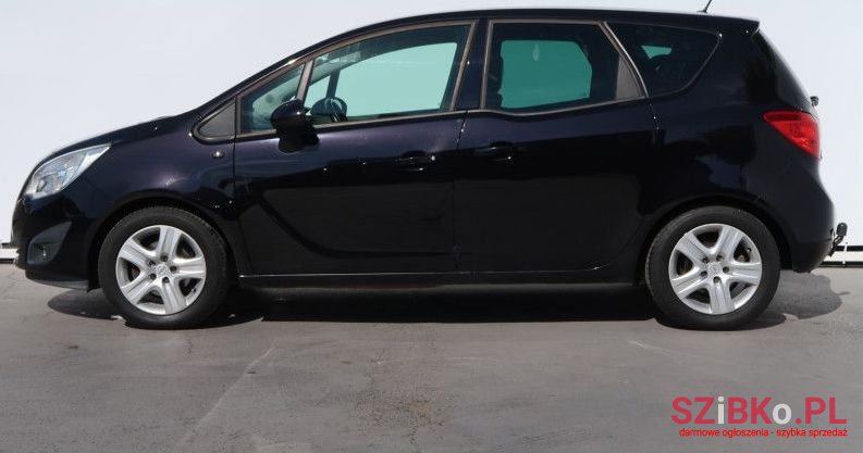 2012' Opel Meriva photo #2