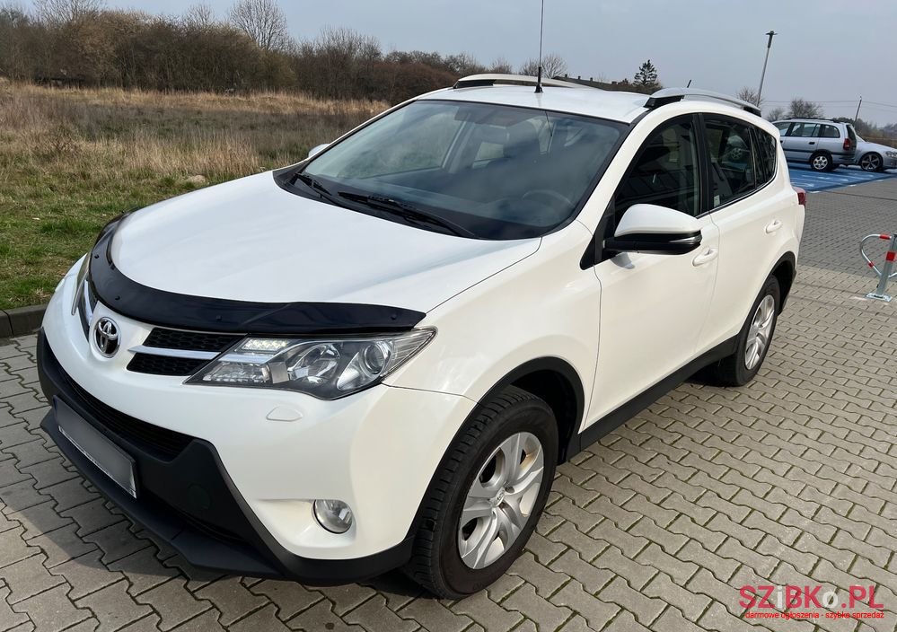 2014' Toyota RAV4 photo #1