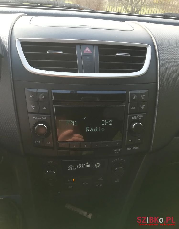 2014' Suzuki Swift 1.3 Ddis 16V Gl Airco Dpf photo #4