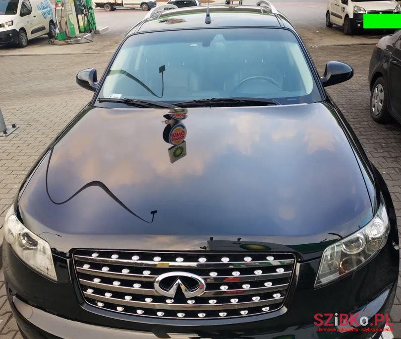 2005' Infiniti FX photo #5