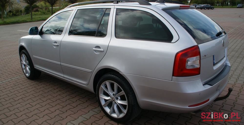 2013' Skoda Octavia photo #3