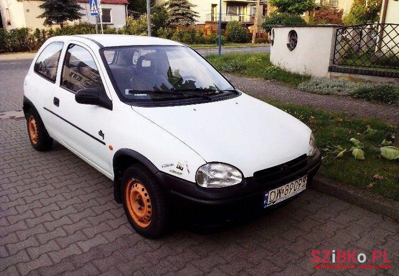 1997' Opel Corsa photo #2