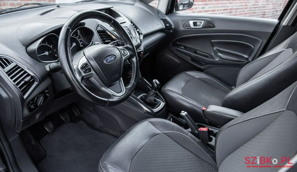 2016' Ford EcoSport 1.0 Ecoboost Titanium photo #6
